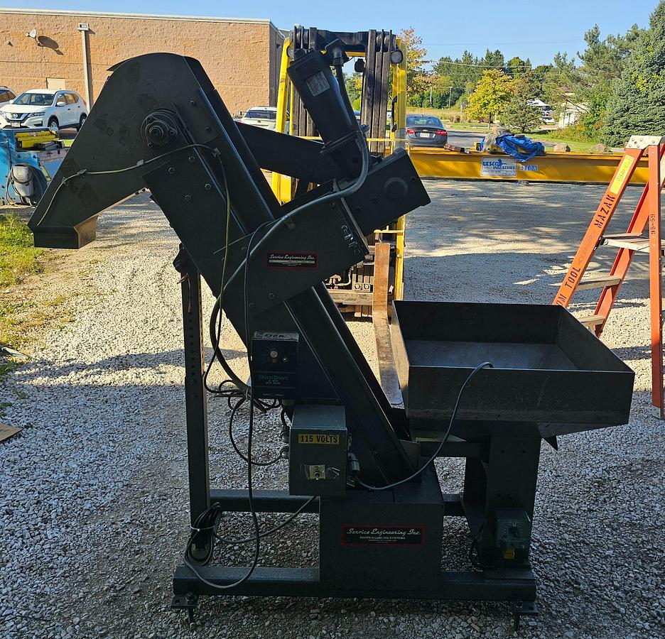 Used Service Engineering Inc. 8" Wide Belt Incline Feed Conveyor Hytrol PC 24" Hopper 