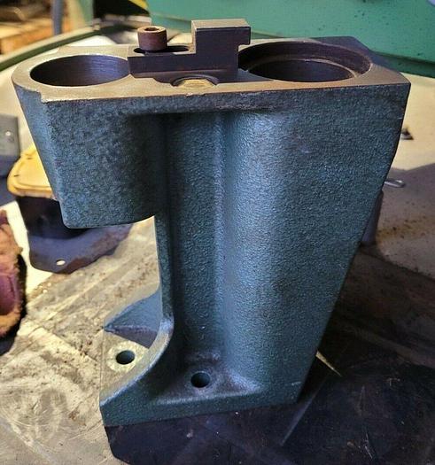 Used Bison 115-40 Radial Toolholder