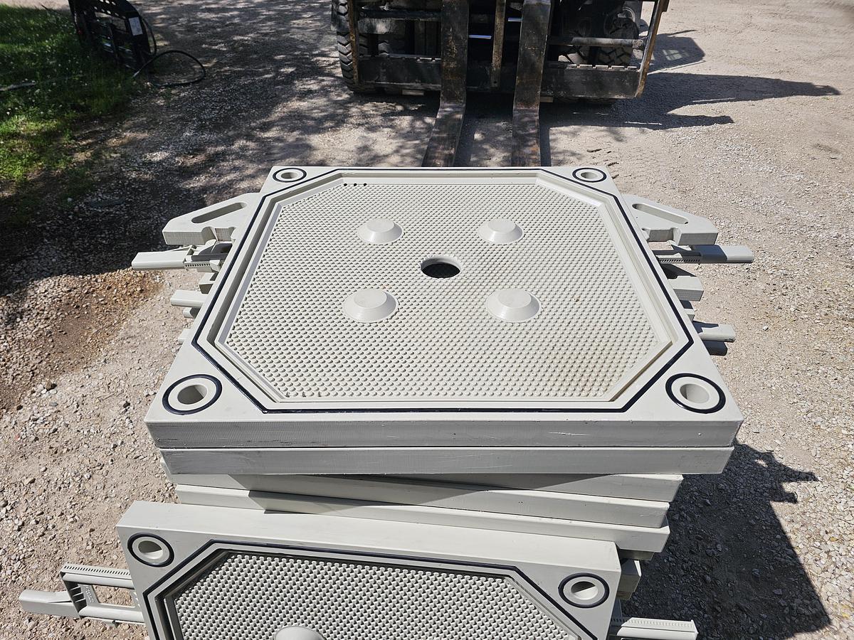 Used Met-Chem 19 Cu. Ft. 800mm Hydraulic Filter Press – 38 Polypropylene Plates - Like New Condition