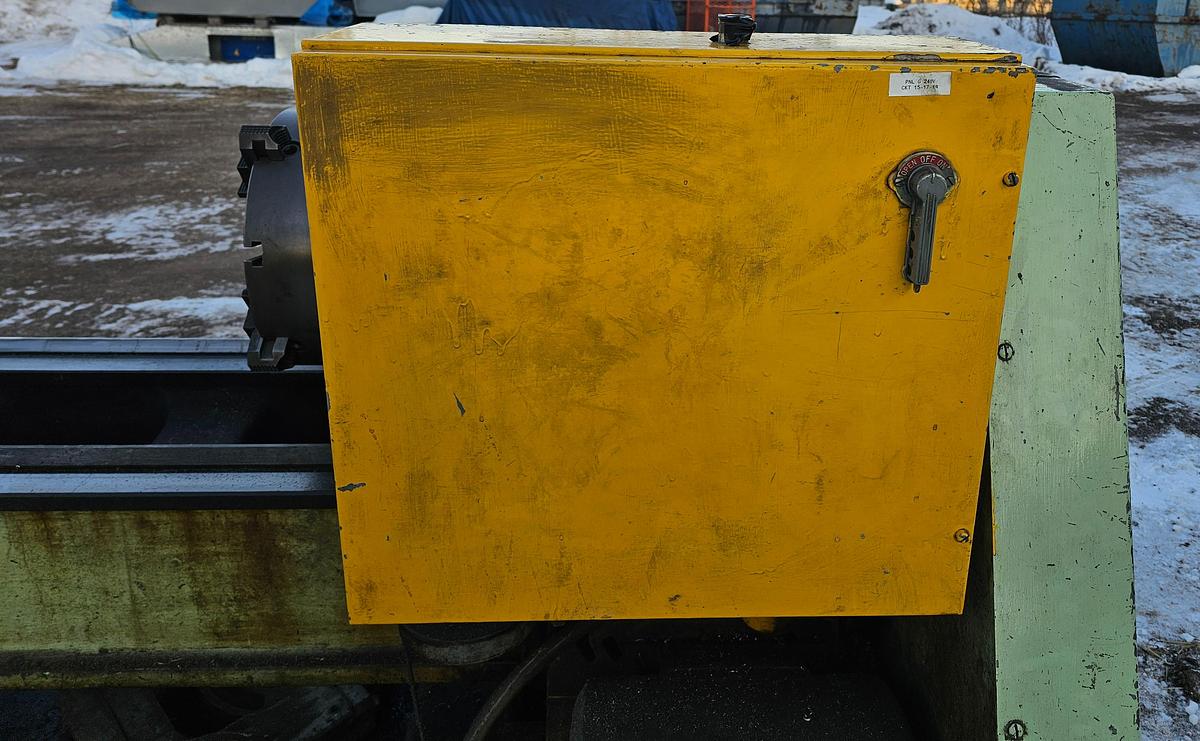 Used Cincinnati Hydrashift 22 Engine Lathe 23.5" Swing x 72" Centers