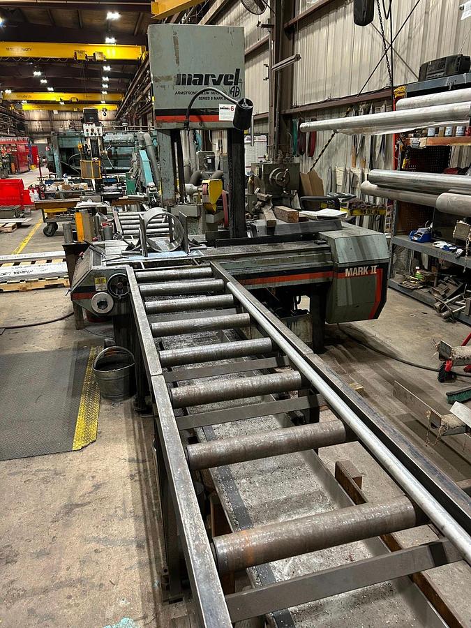 Used 1995 Marvel Series 8 Mark II Vertical Tilt Frame Bandsaw 18" x 22" Capacity