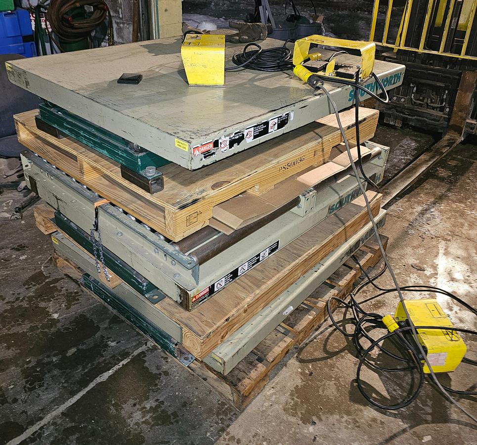 Used 2000# Southworth LS2-36 Scissor Lift Table 42" x 48" Platform 110V, 1 ph 