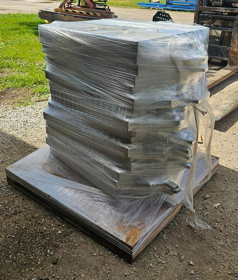 Used Met-Chem 19 Cu. Ft. 800mm Hydraulic Filter Press – 38 Polypropylene Plates - Like New Condition