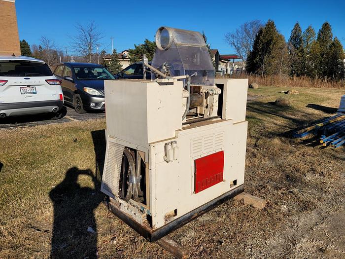 Used Stewart Bolling 2 Roll Rubber Mill w/Steam heated chrome rolls 6″ dia x 13″ long