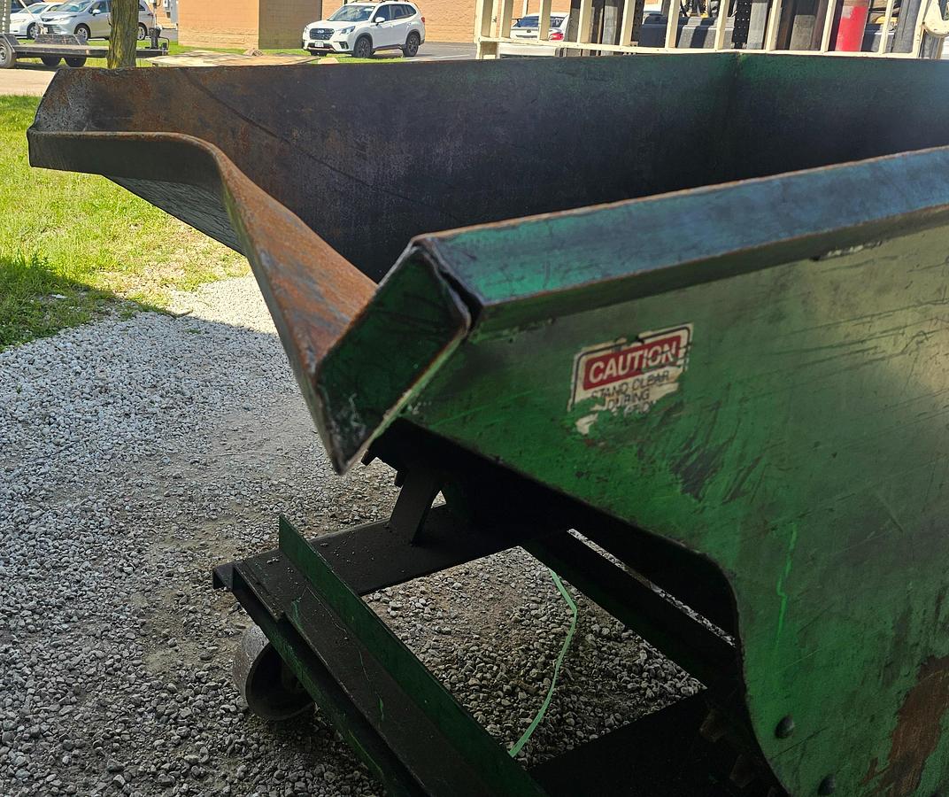 Used 1 Cu. Yard Portable Roura Durable Series Dump Hopper, Castor Wheels 