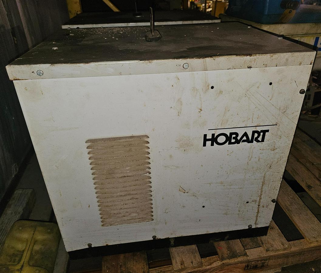 Used 500 Amp Hobart Arc-Master 501 Robotic Welding Power Source Arc-Master 501 Robot