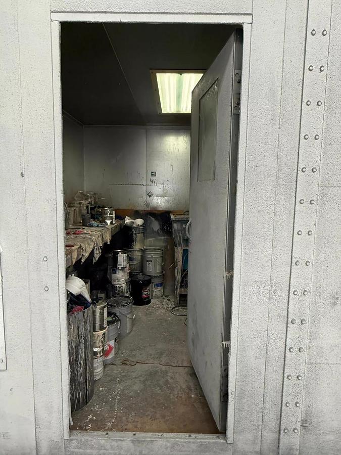 Used GFS CDG-1610PSB-30-S-CU-S Crossdraft Spray Booth 16' x 10' x 30' w/Mix Room & Air Makeup Unit