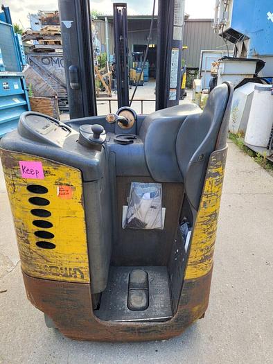 Used Crown RR 5000 Series Electric Reach Truck 4,200 lb Capacity 42” Forks Sideshift