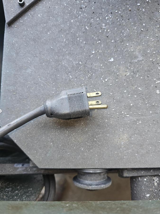 Used Roll-In EF1459 Portable Vertical Bandsaw 9" x 14" Capacity 110V, 1 ph 