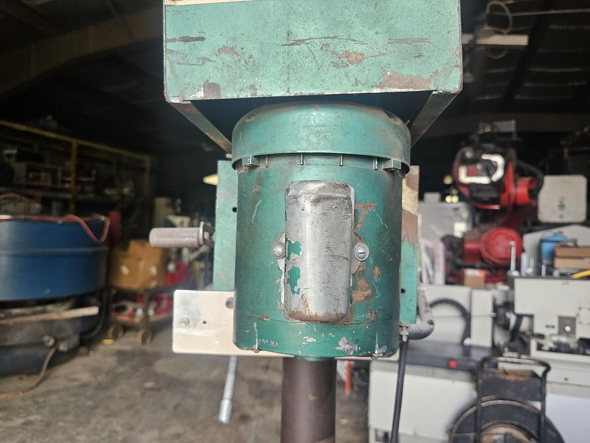 Used 15" Powermatic 1150 Pedestal Mounted Drill Press 110/120-208V, 1 ph 