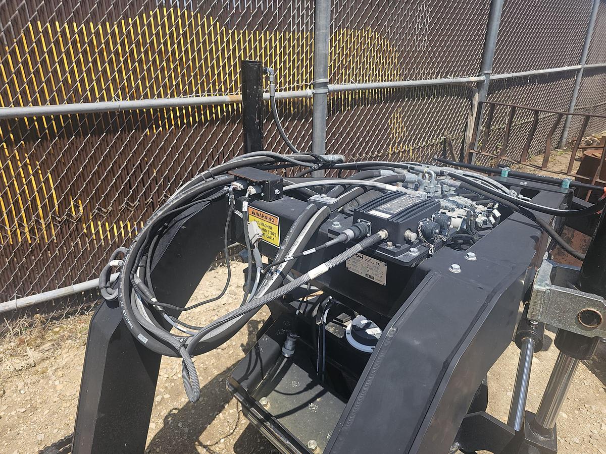 Used 2022 CNH Industrial GB108 Quick Attach Grading Blade Attachment