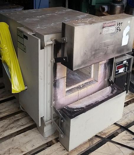 Used Thermolyne Corp Muffle Type Electric Oven/Furnace #A-1740, 240V/1/60, Heat Treat