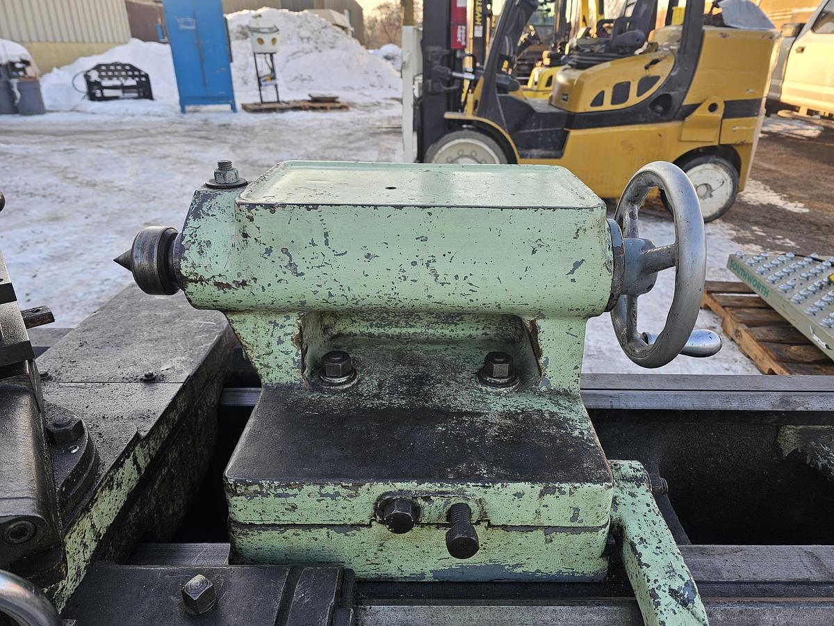 Used Cincinnati Hydrashift 22 Engine Lathe 23.5" Swing x 72" Centers