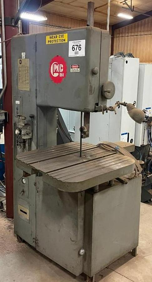 Used 18" Grob 4V-18 Vertical Bandsaw w/RW-B Welder & Air-Hydraulic Feeder Table