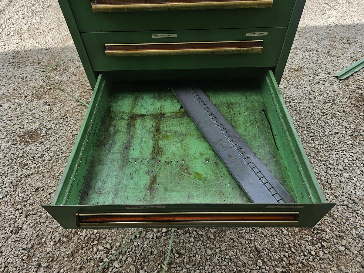 Used 9 Drawer Equipto Industrial Modular Ball Bearing Tooling Cabinet 30" x 28" x 59" 