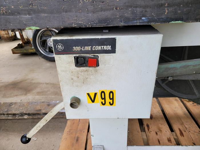 Used 1999 Roll-In EF1459 Vertical Bandsaw 230/460V, 3 ph 30” x 30” Table