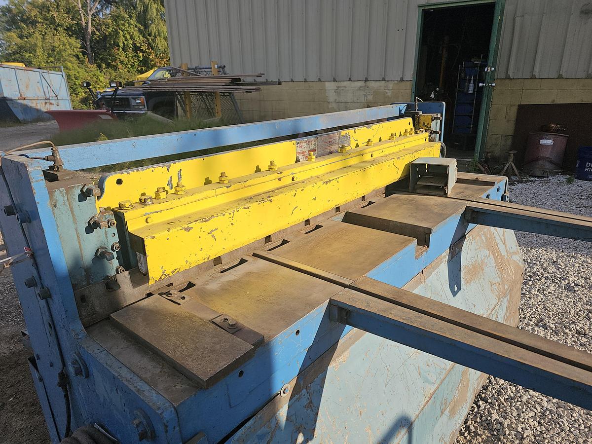 Used Roper Whitney 5212 52″ x 12 Ga. Power Squaring Shear