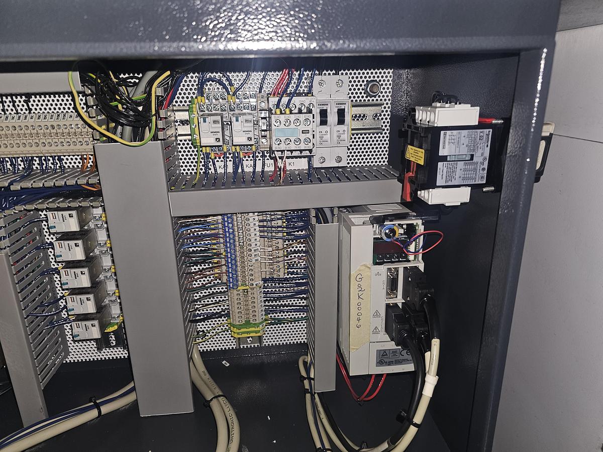 Used LNS Quick Load Servo S3 Magazine Style Barfeeder 5' Bar Capacity 4.75"