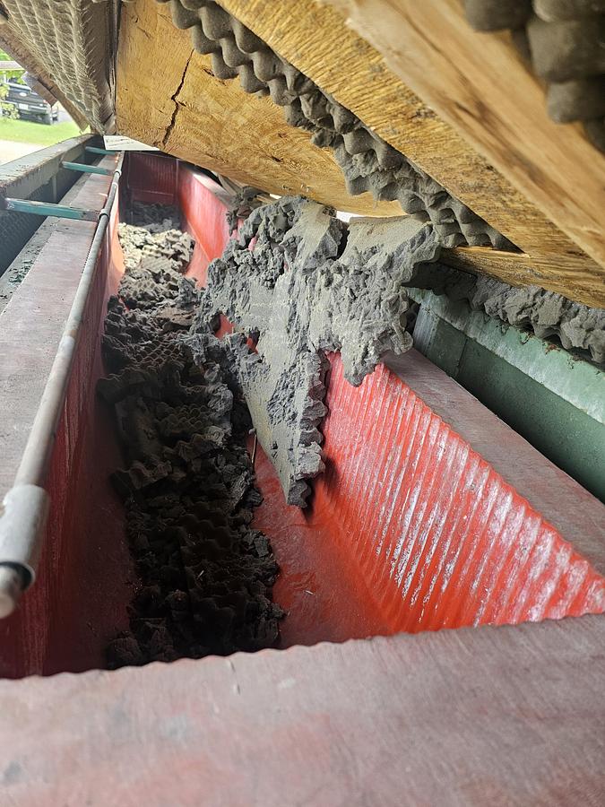 Used Almco #V32 - 32 Cubic Ft Vibratory Tub Finishing Machine A1 Liner 180" x 16" x 20" Deep