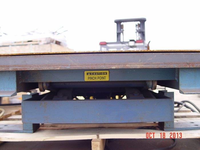 Used American 2000# Hydraulic Manual Scissor Lift, 36” x 48” Platform
