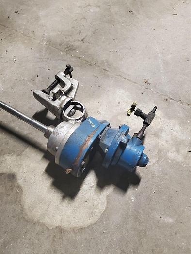 Used Grovhac 2100-40-F Clockwise Pneumatic Mixer w/48'' Shaft