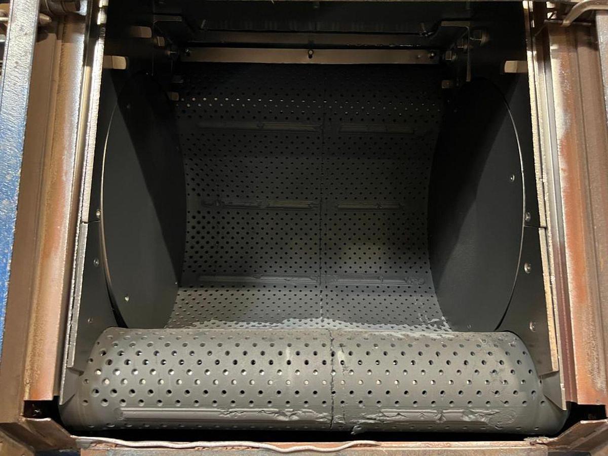 Used 15 Hp Wheelabrator Tumblast TBR-6 Direct Drive Blast Wheel Rubber Belt Machine, 6 Cu. Ft Capacity