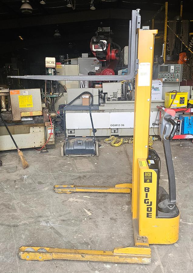 Used Big Joe S22-62 Walk Behind 24 Volt Stacker Lift w/Outriggers