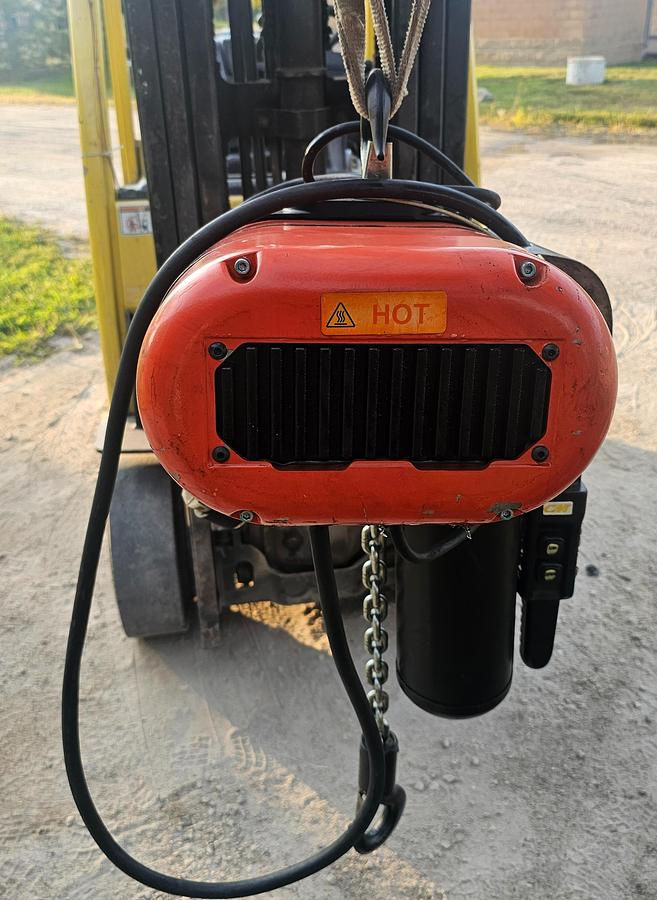 Used 1 Ton Lodestar VS Electric Chain Hoist Model L, 16 FPM Lift Speed, 440-480V 3 Phase