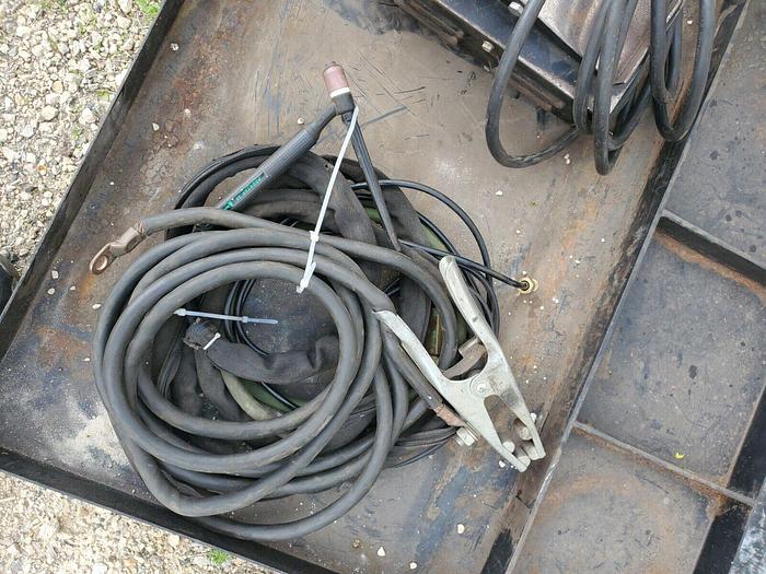 Used Praxair ProStar PRS20 Water-Cooled 250A 20 Series TIG Welding Torch & Clamp