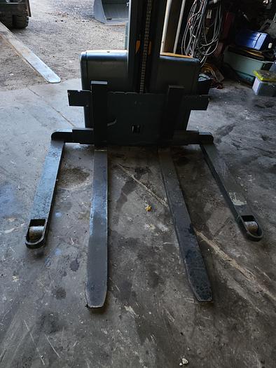 Used 2200# Jungheinrich/Multiton Single Stage "Swift" Series Stacker 24 Volt