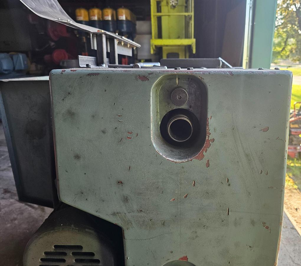 Used 14" x 40" Supermax LG-1440 Geared Head Gap Bed Engine Lathe