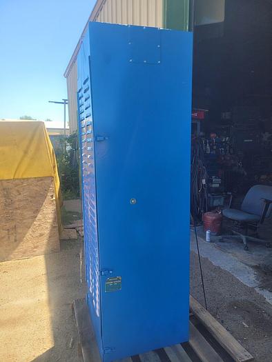 Used Zero Manufacturing BNP-60-1 Reach In Grit Blast Cabinet & 600 Dry Filter