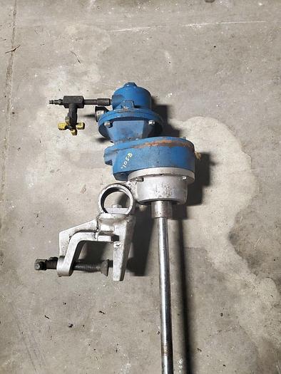 Used Grovhac 2100-40-F Clockwise Pneumatic Mixer w/48'' Shaft