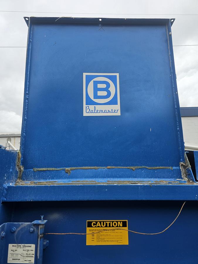 Used 2005 Balemaster 4030-G Horizontal Auto-Tie Baler, 30 HP, 27"x32" Feed, 400 Series