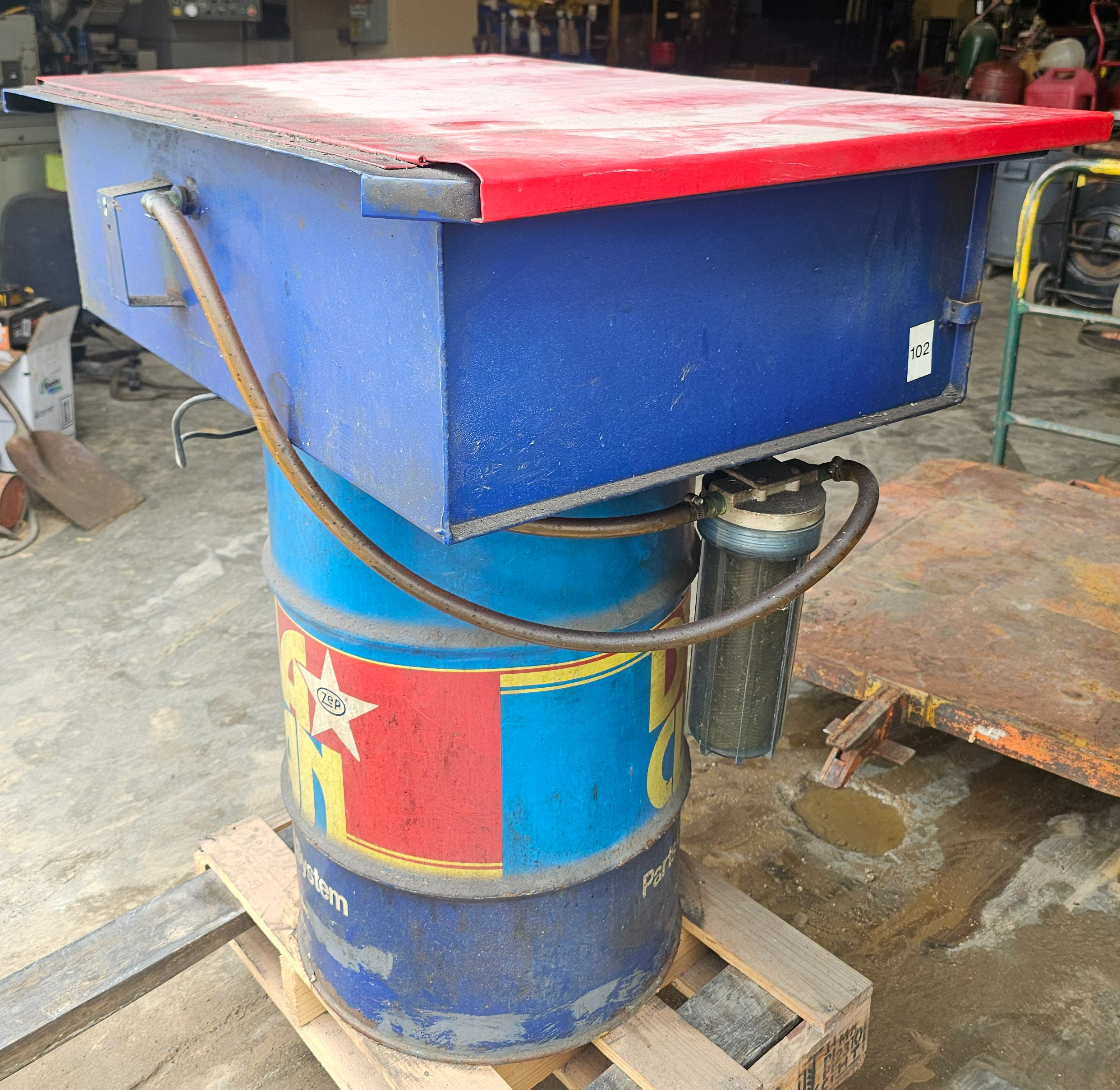 Used Zep Dyna-Clean Industrial Solvent Parts Washer, Split-Lid, 30 Gal Drum, 115V