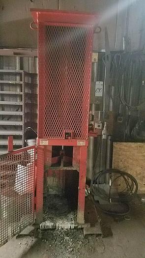 Used 5 Hp Vertical Hydraulic Safety Compactor for Crushing 5 & 35 Gallon Drums/Cans