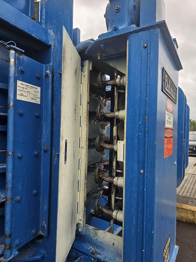 Used 2005 Balemaster 4030-G Horizontal Auto-Tie Baler, 30 HP, 27"x32" Feed, 400 Series