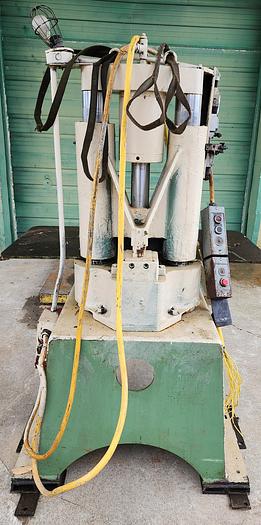 Used 1970 75 Ton Peddinghaus Hydraulic Corner Shear