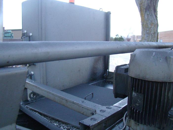 Used KNOLL Coolant Filtration w/Pump System Drag Chain Conveyor for CNC Machining