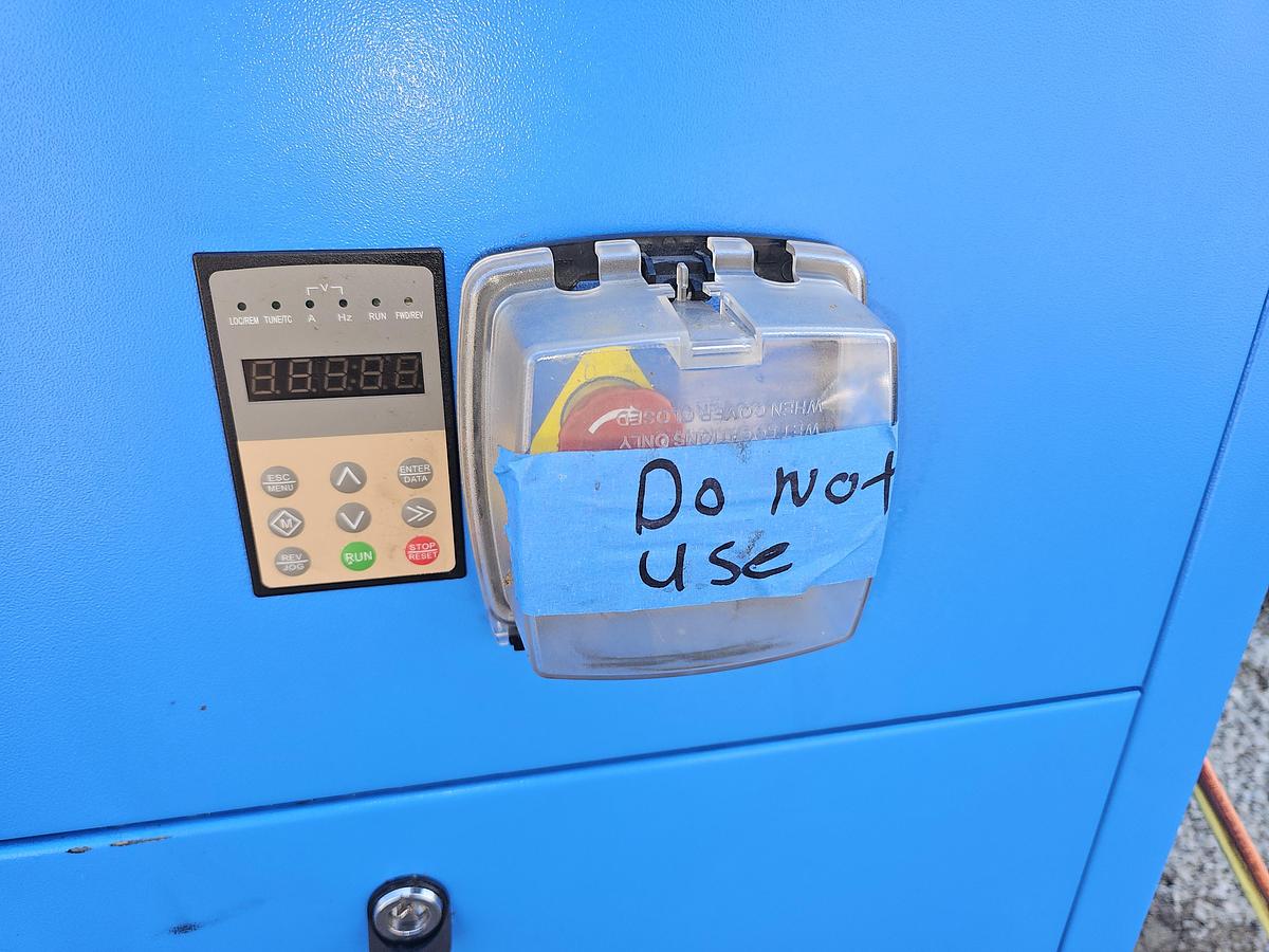 Used 2022 US Air Compressor US50D55 50-HP VSD Rotary Screw Air Compressor | <6k Hrs | 230 SCFM 