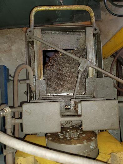 Used Oster #502 Pipe Master 3/8″ to 2″ O.D. Pipe Threader w/Dies