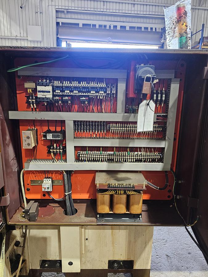 Used Chevalier FSG-2640TX Automatic 3-Axis Horizontal Hydraulic Surface Grinder