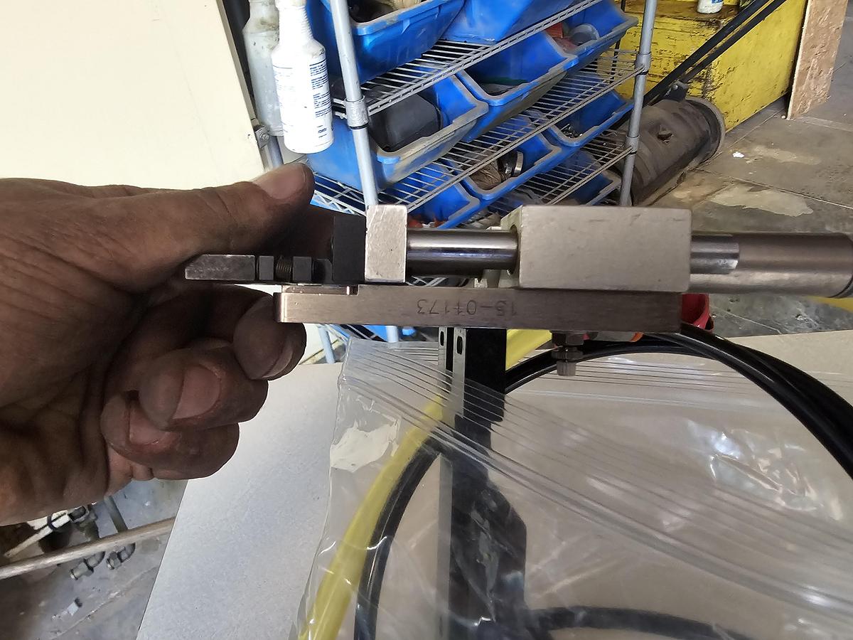 Used Haeger HP6-B Fastener Insertion Press | 18" Throat | AB-08R Autofeed | Production Speed
