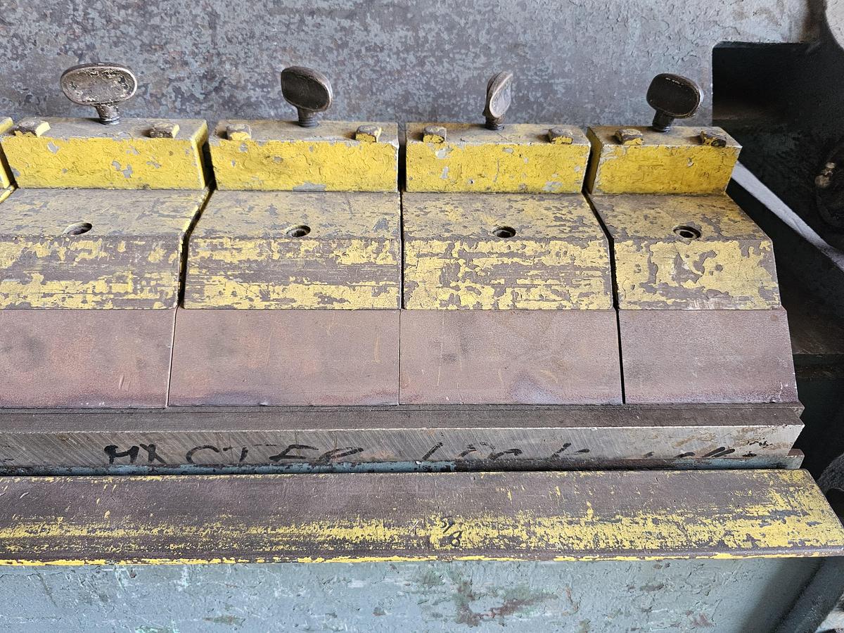 Used 48" Chicago D&K BPO-412-6 12 Gauge Box & Pan Brake