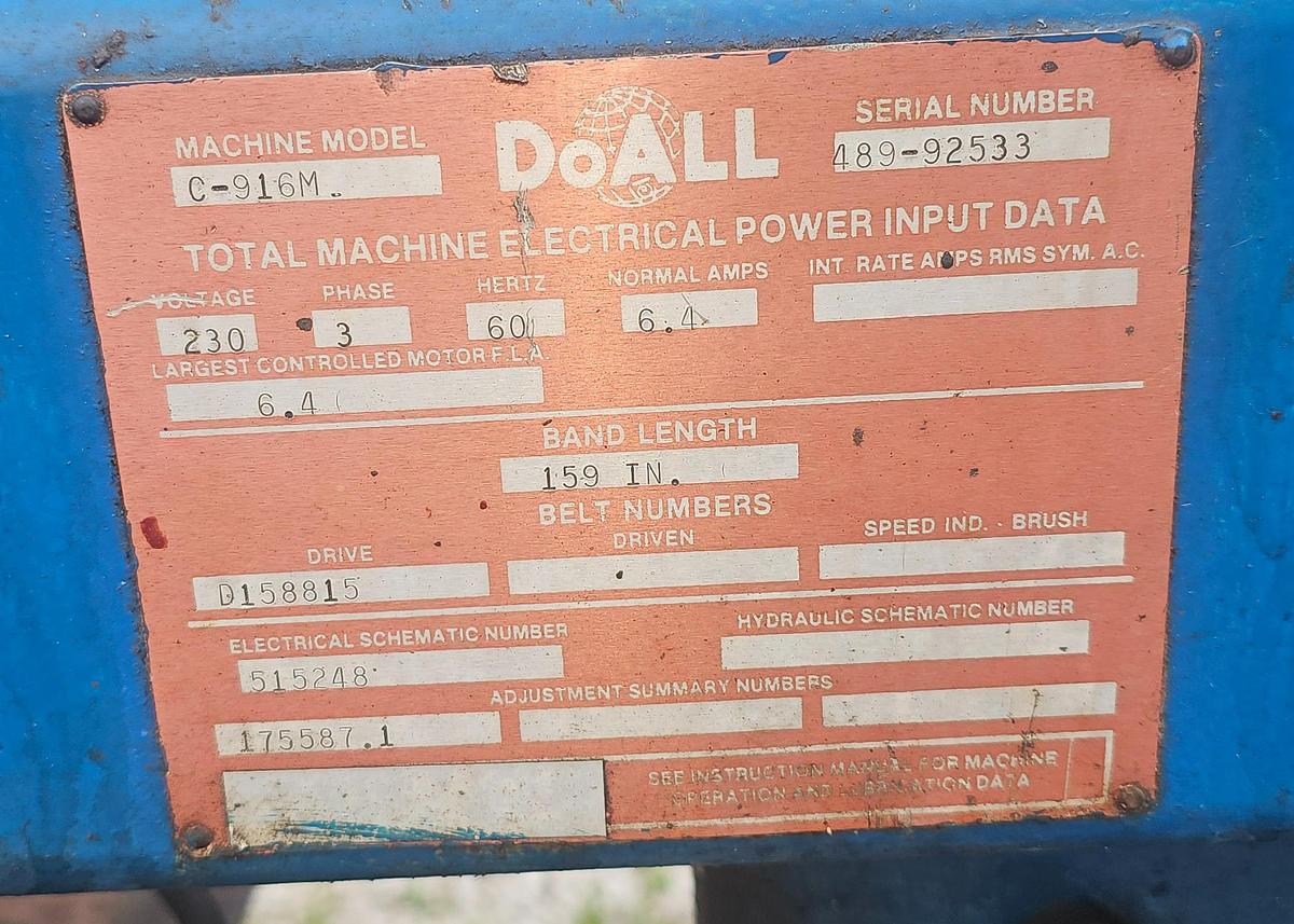 Used 9" x 16" Doall C-916M Horizontal Bandsaw 