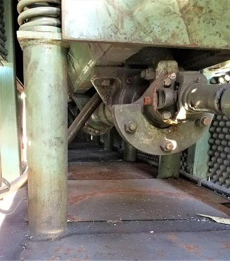 Used Almco #V32 – 32 Cubic Ft 120″ x 20″ x 24″ Vibratory Tub Finishing Machine A1 Liner