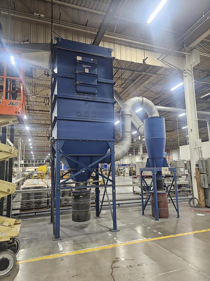 Used 2014 Donaldson Torit 64FS8 Baghouse & Model 30 Cyclone | 25 HP Blower | 10,000 CFM