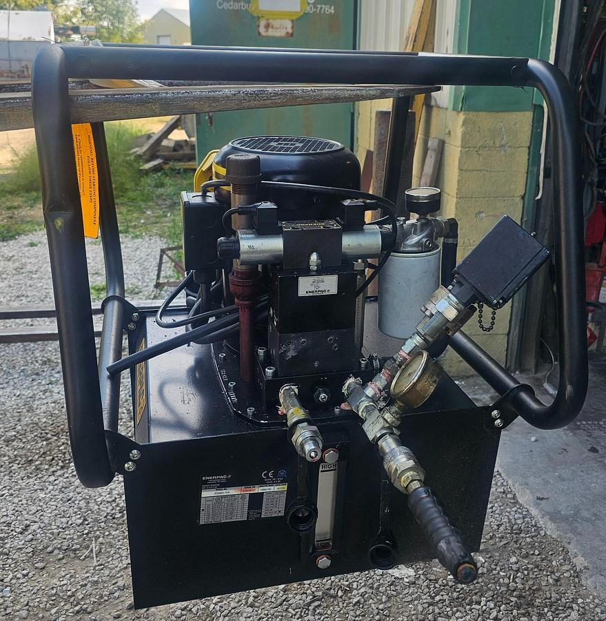 Used 2.5 Hp Enerpac ZE5440SJ-FHR Electric Hydraulic Pump 10,000 PSI