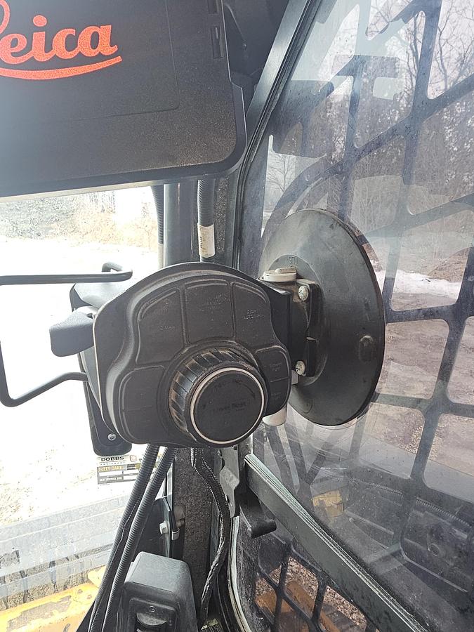 Used 2022 Level Best GB Series GB108 Quick Attach Grading Blade Attachment & Leica Display Monitor