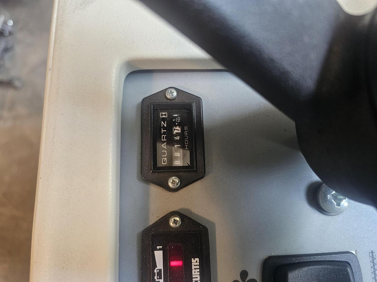 Refurbished Tennant M6200 Battery Operated 55" Cleaning Path Ride On Floor Sweeper